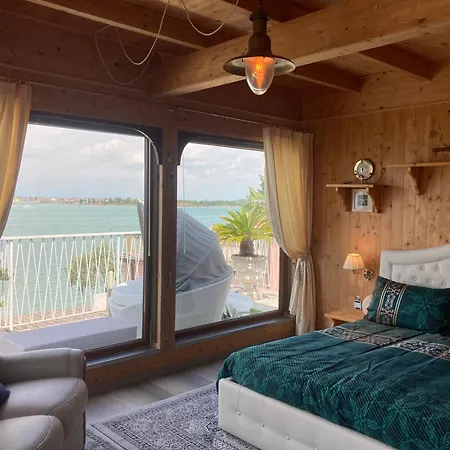 Oasis Golden Lagoon * Lido de Venecia