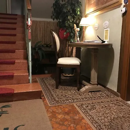 Oasis Golden Lagoon *