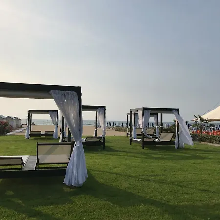 Σαλέ Oasis Golden Lagoon