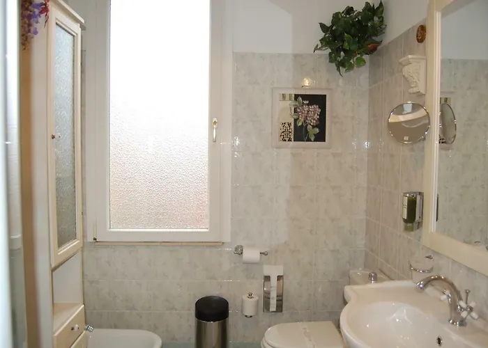 Chalet Oasis Golden Lagoon