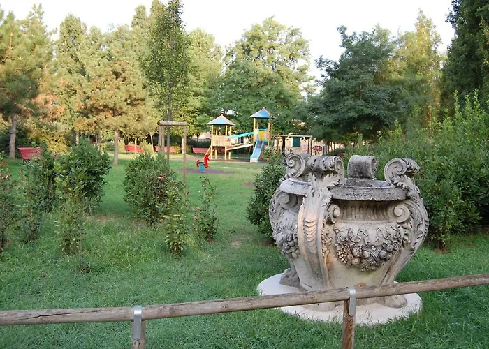 Oasis Golden Lagoon *