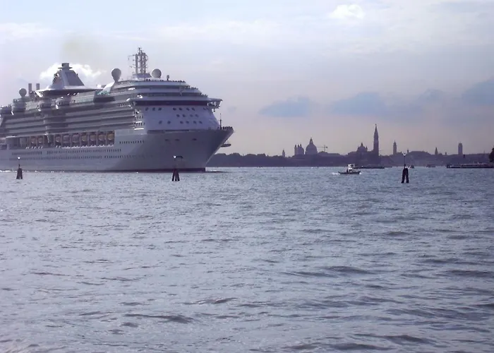 Oasis Golden Lagoon * Lido di Venezia